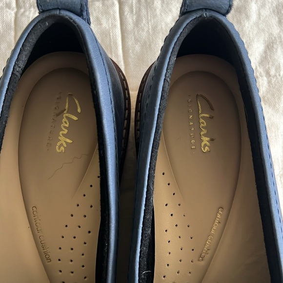 Clarks Women’s Orianna Loafers - Picture 5 of 10
